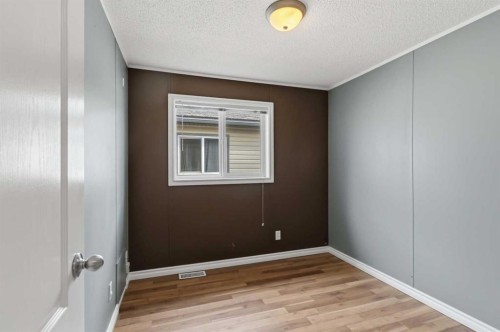 192 Mitchell Drive, Fort Mcmurray, AB - Indoor Photo Showing Other Room