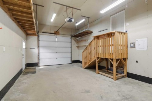 192 Mitchell Drive, Fort Mcmurray, AB - Indoor Photo Showing Garage
