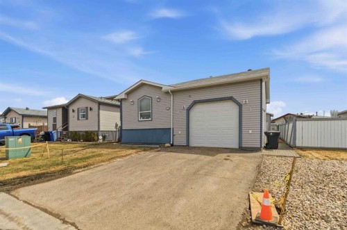 192 Mitchell Drive, Fort Mcmurray, AB - Outdoor