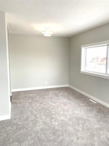 10301 101B Avenue, Lac La Biche, AB - Indoor Photo Showing Other Room