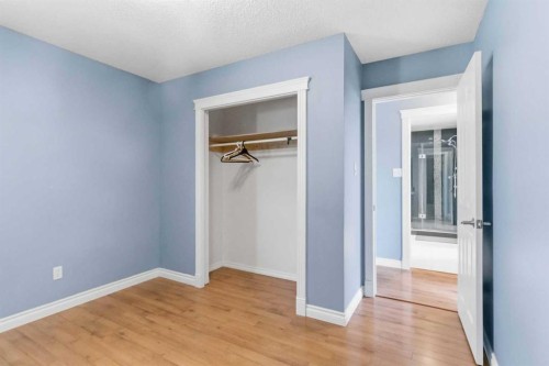 233 Gladstone Bay, Fort Mcmurray, AB - Indoor Photo Showing Other Room