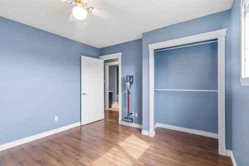 233 Gladstone Bay, Fort Mcmurray, AB - Indoor Photo Showing Other Room