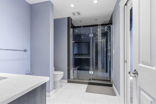 233 Gladstone Bay, Fort Mcmurray, AB - Indoor