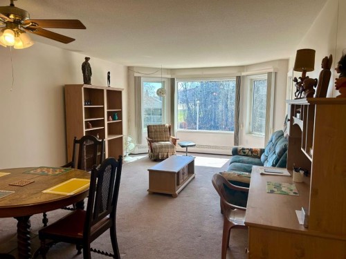 207-9028 Alberta Avenue, Lac La Biche, AB - Indoor