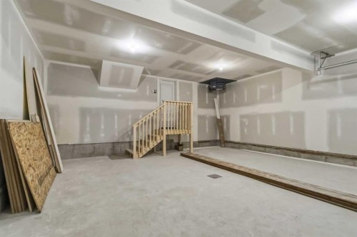 241 Warren Way, Fort Mcmurray, AB - Indoor