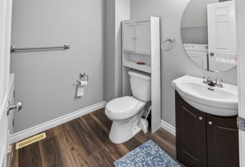 108 Kodiak Crescent, Fort Mcmurray, AB - Indoor Photo Showing Bathroom