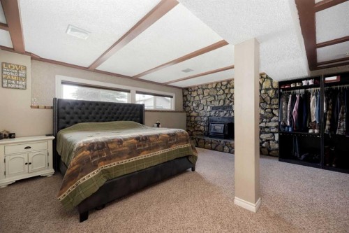 6 Harris Crescent, Fort Mcmurray, AB - Indoor Photo Showing Bedroom