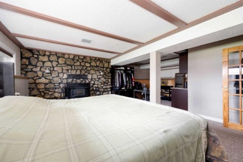 6 Harris Crescent, Fort Mcmurray, AB - Indoor Photo Showing Bedroom