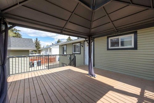 6 Harris Crescent, Fort Mcmurray, AB - Outdoor With Deck Patio Veranda With Exterior