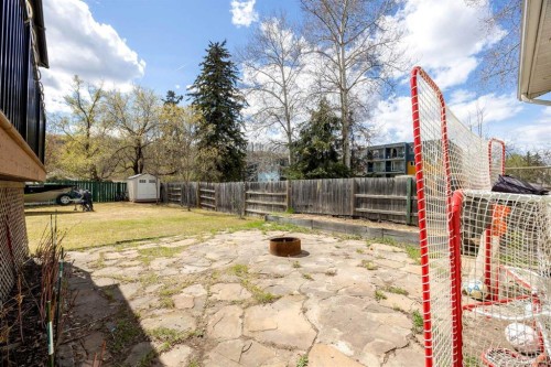 6 Harris Crescent, Fort Mcmurray, AB - Outdoor