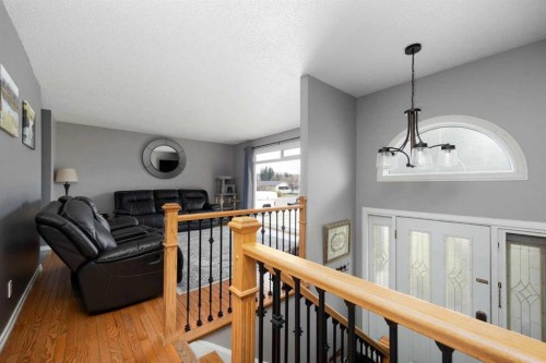 6 Harris Crescent, Fort Mcmurray, AB - Indoor Photo Showing Other Room
