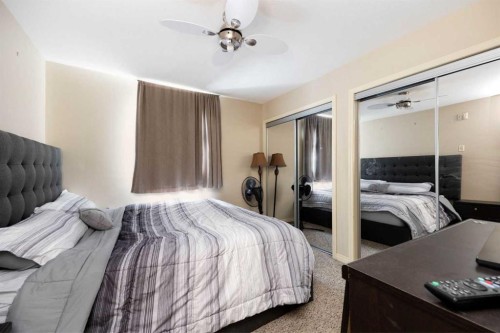 2112-200 Lougheed Drive, Fort Mcmurray, AB - Indoor Photo Showing Bedroom
