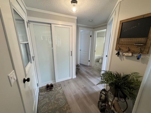 208 Mitchell Drive, Fort Mcmurray, AB - Indoor Photo Showing Other Room