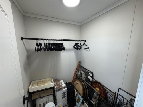 208 Mitchell Drive, Fort Mcmurray, AB - Indoor