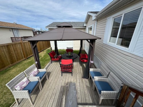 208 Mitchell Drive, Fort Mcmurray, AB - Outdoor With Deck Patio Veranda With Exterior