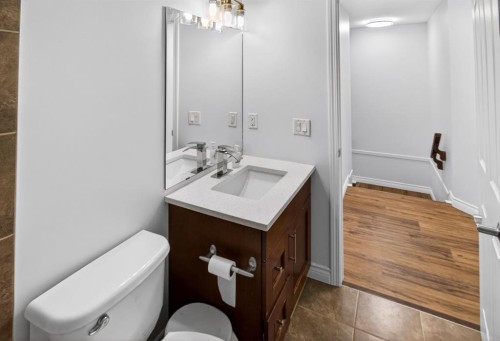 128 Juniper Street, Fort Mcmurray, AB - Indoor Photo Showing Bathroom