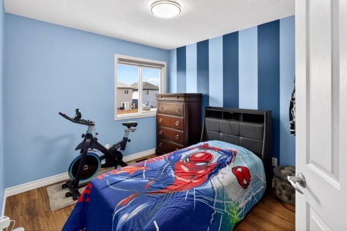 128 Juniper Street, Fort Mcmurray, AB - Indoor Photo Showing Bedroom