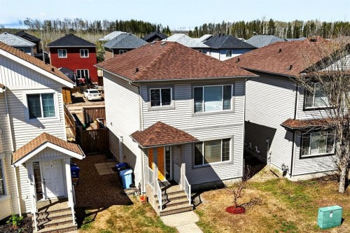 128 Juniper Street, Fort Mcmurray, AB - Outdoor