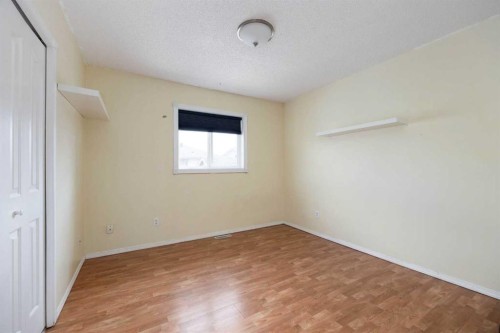 233 Bacon Place, Fort Mcmurray, AB - Indoor Photo Showing Other Room