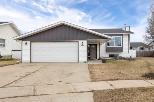 233 Bacon Place, Fort Mcmurray, AB - Outdoor