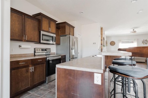 128 Coyote Crescent, Fort Mcmurray, AB - Indoor Photo Showing Kitchen