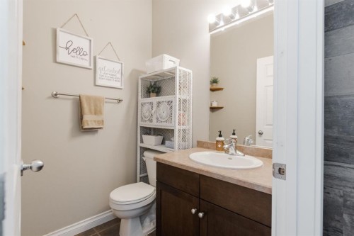 128 Coyote Crescent, Fort Mcmurray, AB - Indoor Photo Showing Bathroom