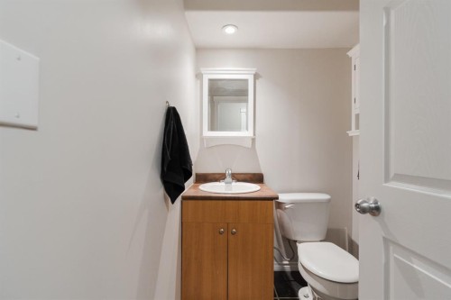 128 Coyote Crescent, Fort Mcmurray, AB - Indoor Photo Showing Bathroom