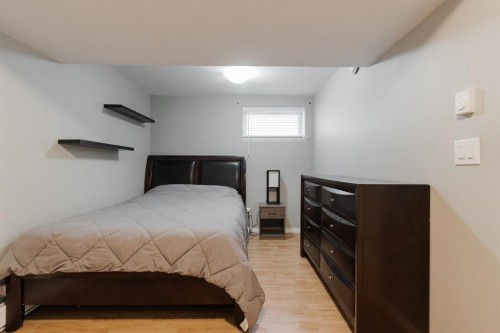 128 Coyote Crescent, Fort Mcmurray, AB - Indoor Photo Showing Bedroom