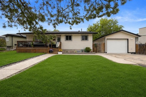 149 Ermine Crescent, Fort Mcmurray, AB - Outdoor With Deck Patio Veranda
