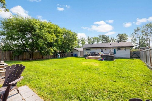149 Ermine Crescent, Fort Mcmurray, AB - Outdoor With Deck Patio Veranda With Backyard