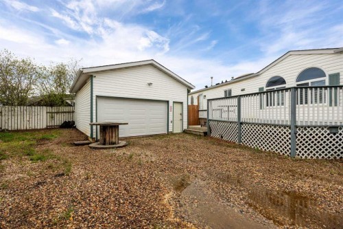 147 Cree Lane, Fort Mcmurray, AB - Outdoor With Deck Patio Veranda With Exterior