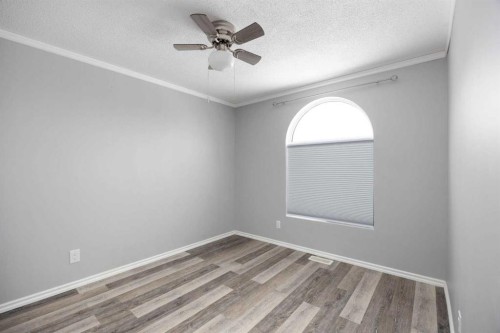 147 Cree Lane, Fort Mcmurray, AB - Indoor Photo Showing Other Room