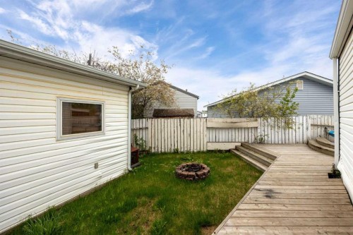 147 Cree Lane, Fort Mcmurray, AB - Outdoor With Exterior