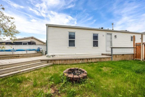 147 Cree Lane, Fort Mcmurray, AB - Outdoor With Deck Patio Veranda