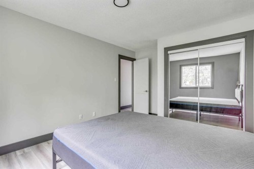 108 Caldwell Crescent, Fort Mcmurray, AB - Indoor Photo Showing Bedroom