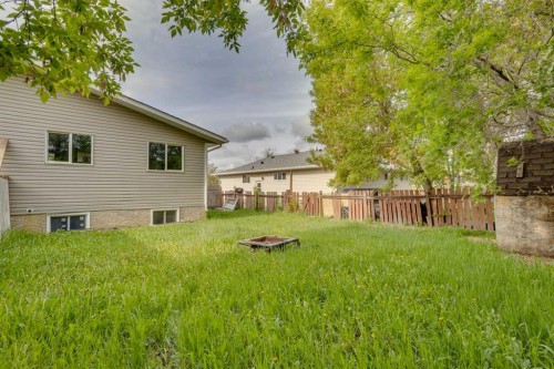 108 Caldwell Crescent, Fort Mcmurray, AB - Outdoor