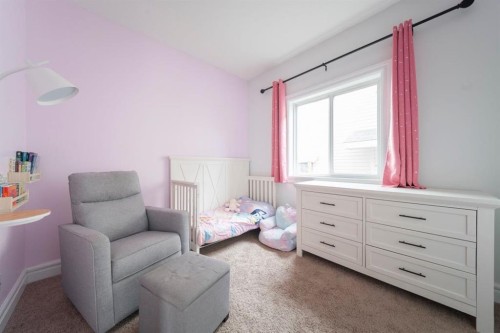 162 Pearl Bay, Fort Mcmurray, AB - Indoor Photo Showing Bedroom