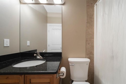 162 Pearl Bay, Fort Mcmurray, AB - Indoor Photo Showing Bathroom