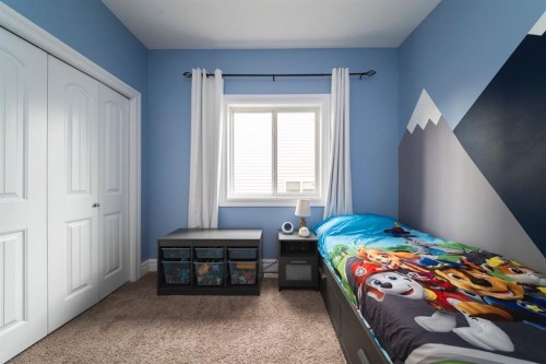 162 Pearl Bay, Fort Mcmurray, AB - Indoor Photo Showing Bedroom