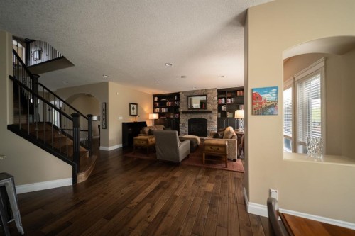 180 Lindstrom Crescent, Fort Mcmurray, AB - Indoor