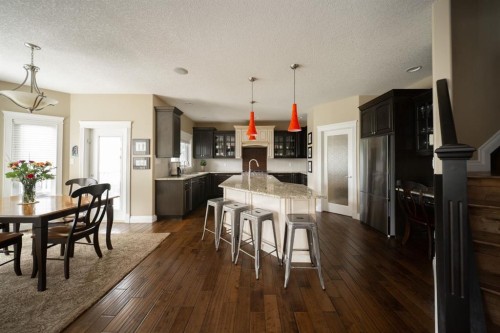180 Lindstrom Crescent, Fort Mcmurray, AB - Indoor Photo Showing Dining Room