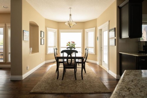 180 Lindstrom Crescent, Fort Mcmurray, AB - Indoor Photo Showing Dining Room
