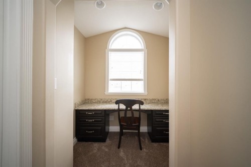 180 Lindstrom Crescent, Fort Mcmurray, AB - Indoor