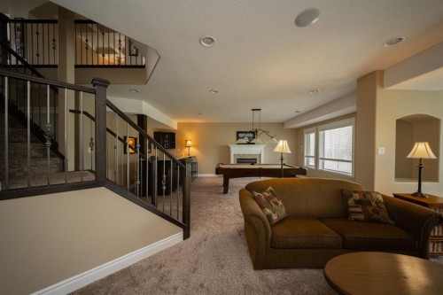 180 Lindstrom Crescent, Fort Mcmurray, AB - Indoor