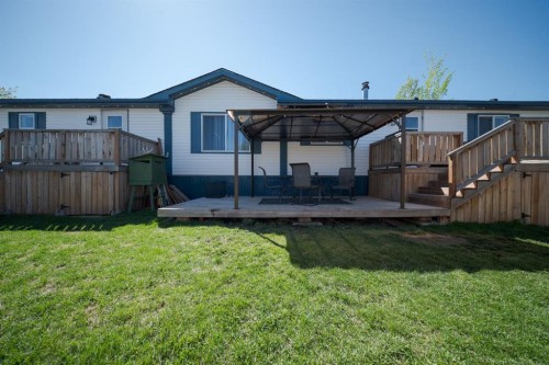 213 Mitchell Drive, Fort Mcmurray, AB - Outdoor With Deck Patio Veranda With Exterior