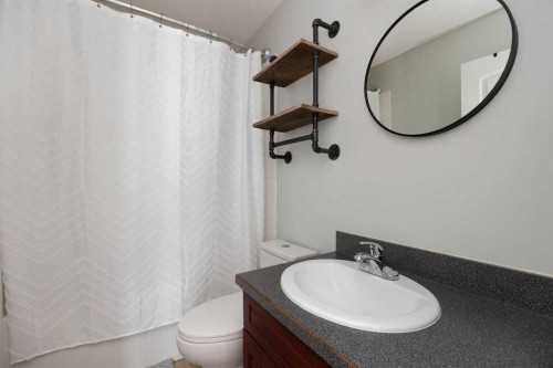 140 Sumac Crescent, Fort Mcmurray, AB - Indoor Photo Showing Bathroom