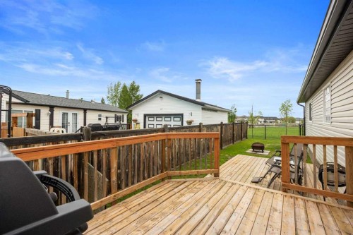 140 Sumac Crescent, Fort Mcmurray, AB - Outdoor With Deck Patio Veranda With Exterior