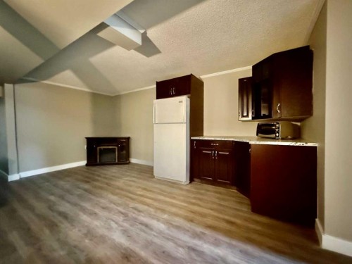 100 Silica Place, Fort Mcmurray, AB - Indoor