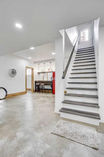 7313 Hughes Avenue, Fort Mcmurray, AB - Indoor Photo Showing Other Room