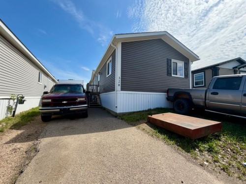 328 Grey Crescent, Fort Mcmurray, AB - Outdoor With Exterior